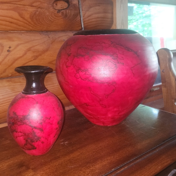 Signed Two Horse Tail Windholz Pottery Vase Set Art Pieces Raku Pottery EUC